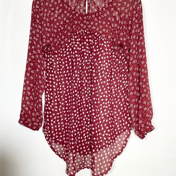 Elodie Sheer Burgundy Floral Blouse Size (S) - Picture 2 of 5